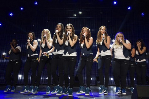 "Pitch Perfect 2" reunites the Barden Bellas (Anna Kendrick, Rebel Wilson, Brittany Snow) and picks up a new addition (Hailee Steinfeld). 