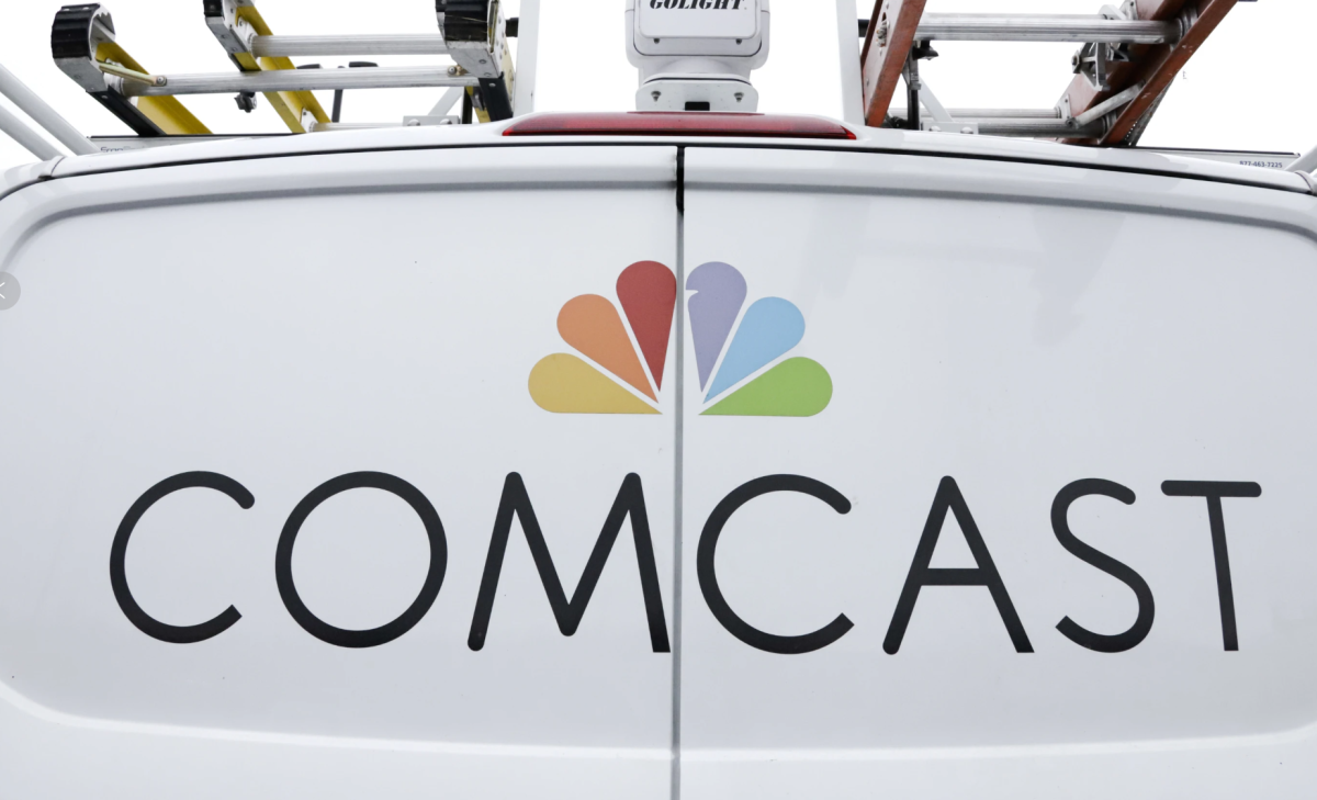 Comcast to spin off cable networks, once star performers for the entertainment giant